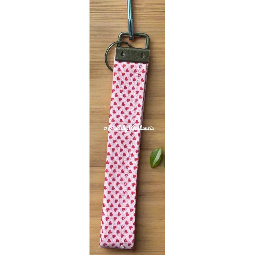 Heart Wristlet Bronze